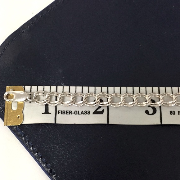 Ladies Sterling Silver Charm Bracelet. - Picture 2 of 5